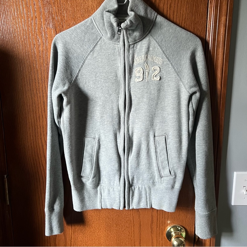 Abercrombie Kids Gray Full Zip Sweatshirt Youth Medium